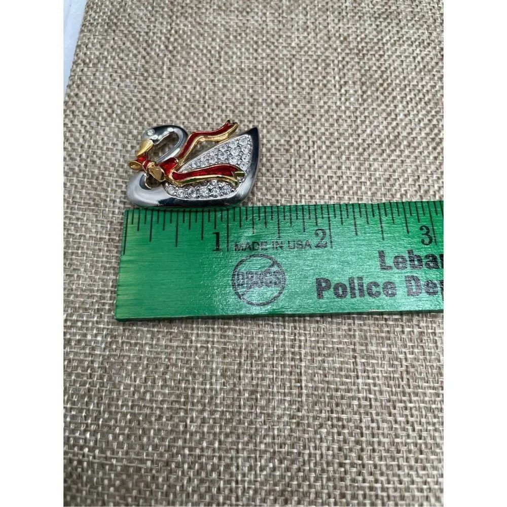 Vintage Brooch Swarovski Logo Swan Rhodium plated Swarovski Pave Crystals - Picture 6 of 8